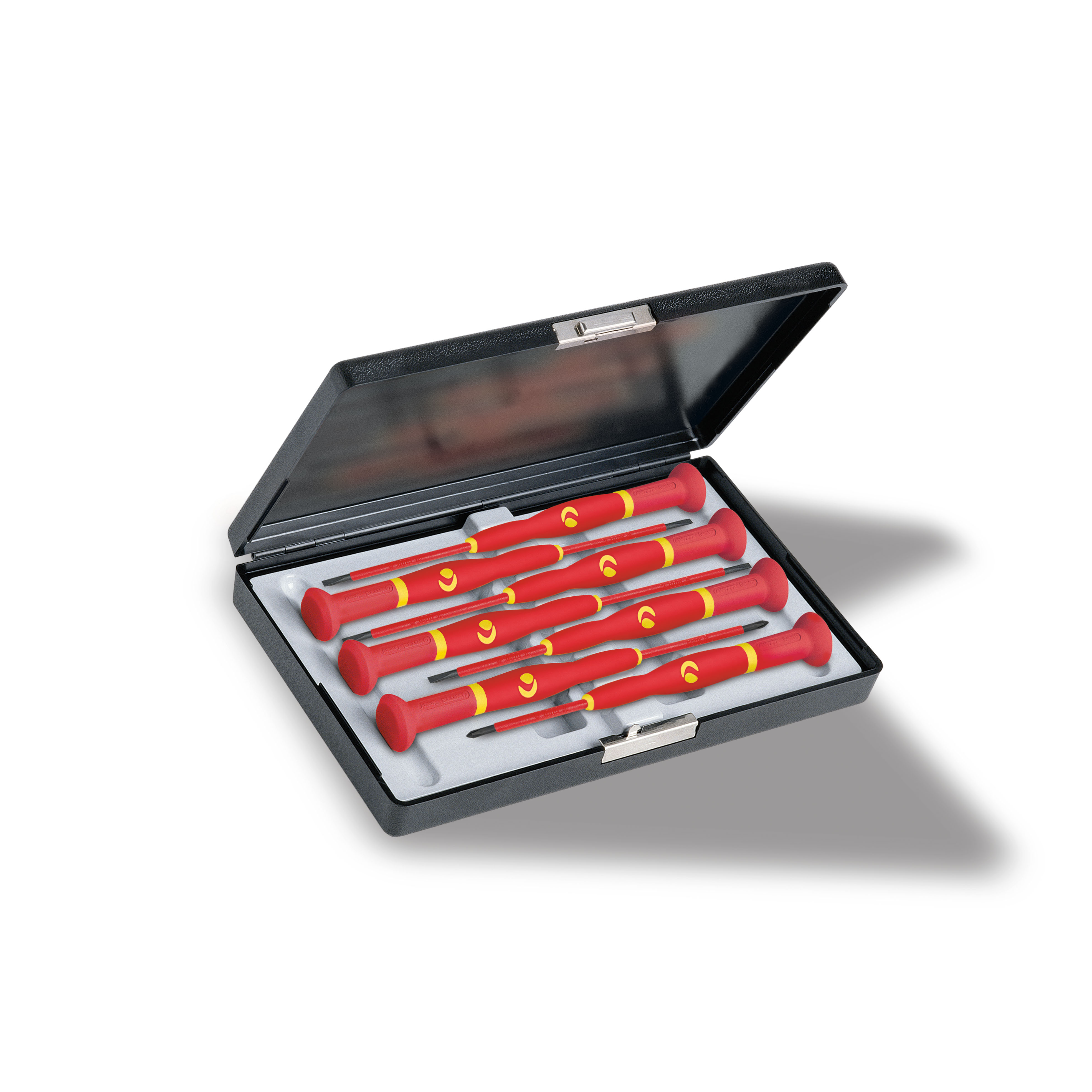 WITTRON 7 Pc Set-1000V Insulated: 5 Slotted, 2 Phillips in Case